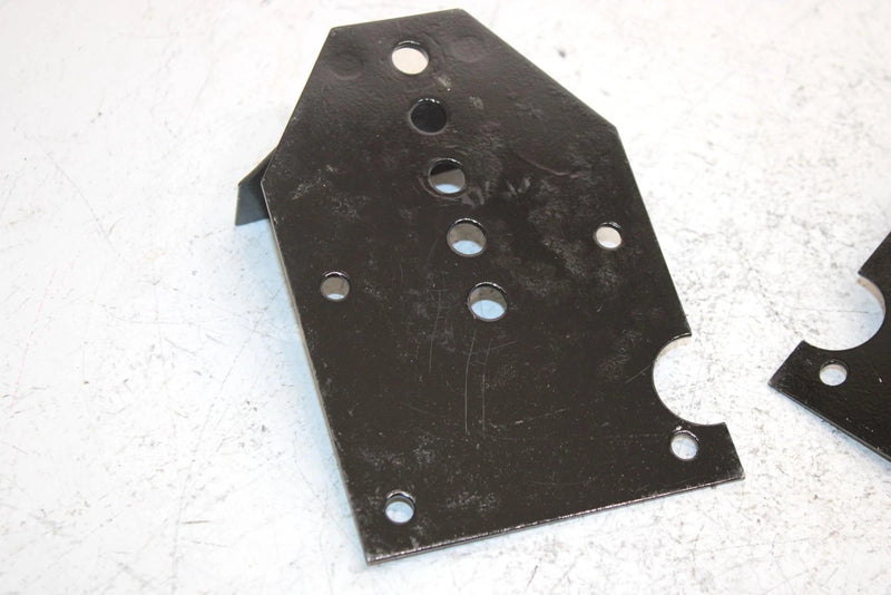 92 Polaris 500 Oem Rear Suspension Mounting Bracket Set 1011750-067 SP52
