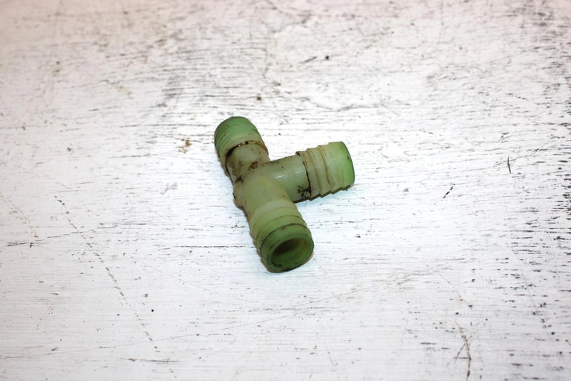 1996 Polaris Xcr 600 Oem Coolant Tee 7052092 SP21