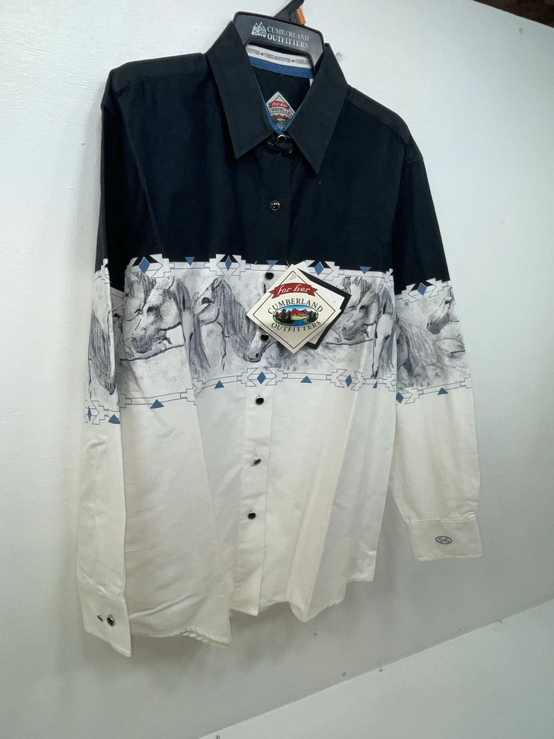 New Women’s White Black Cumberland Outfitters Long Sleeve Button Up M 3B-85