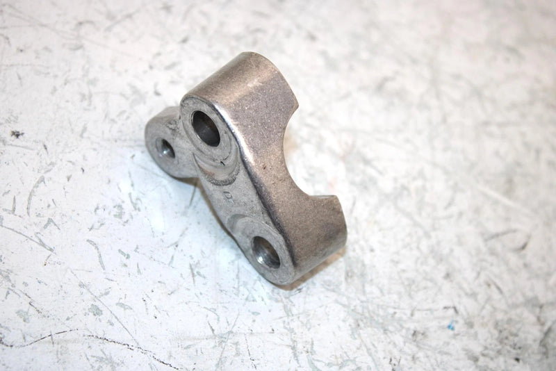 86 Honda Trx 350 A Fourtrax 350 Oem R/L Handlebar Holder 53121-958-000 AH25