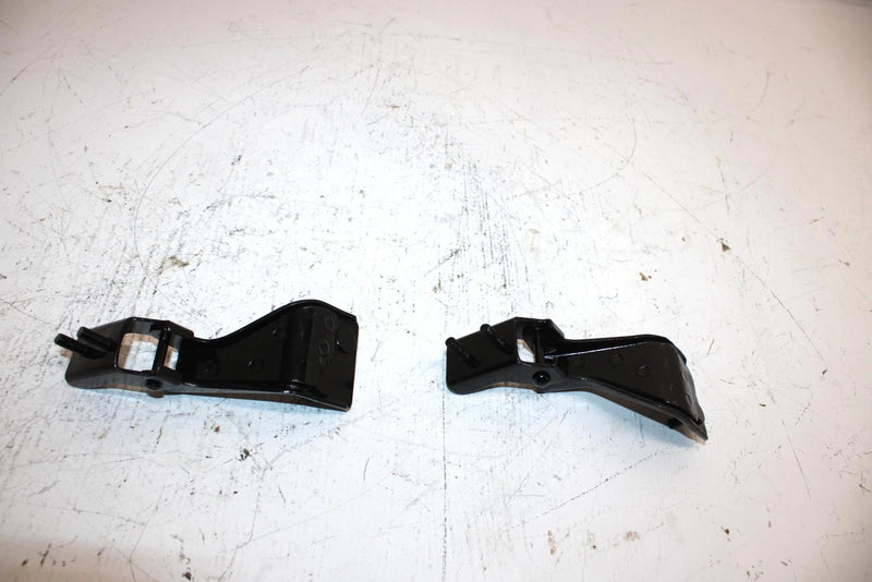 88 Yamaha Excel Iii Oem Hood Hinge Set 8W6-77140-00-00 SY12
