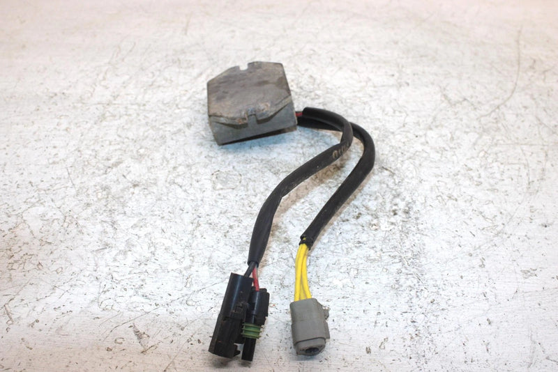 2006 John Deere  Buck 650 Oem Voltage Regulator 710000449 AJ0