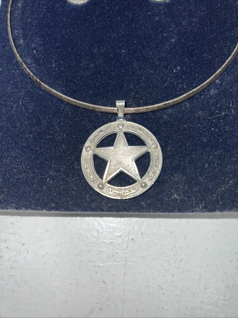 New Women’s Montana Silversmiths Retro Silver Jewelry Set With Star. JS810 A-64
