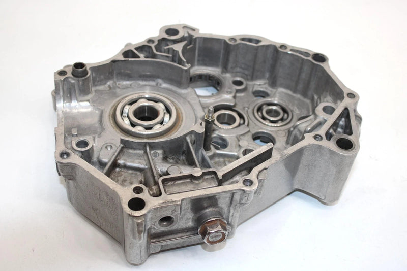 88 Yamaha  Champ 100 Yfm100u Oem Crankcase 2HX-15100-00-00 AY10
