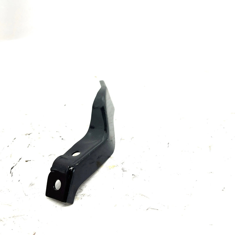 null Suzuki ALT125 OEM Front Right Fender Bracket 53213-18901 AS31