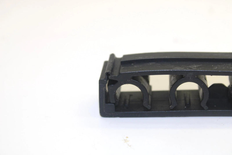 2001 Yamaha Waverunner Xlt1200 Oem Clip Holder 65U-81317-10-00 JY7