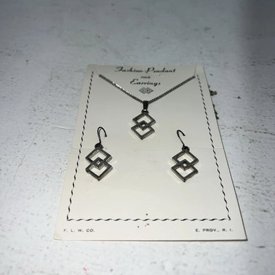 New Women’s Fashion Pendant Chain Silver Jewelry Set. 58 A-130