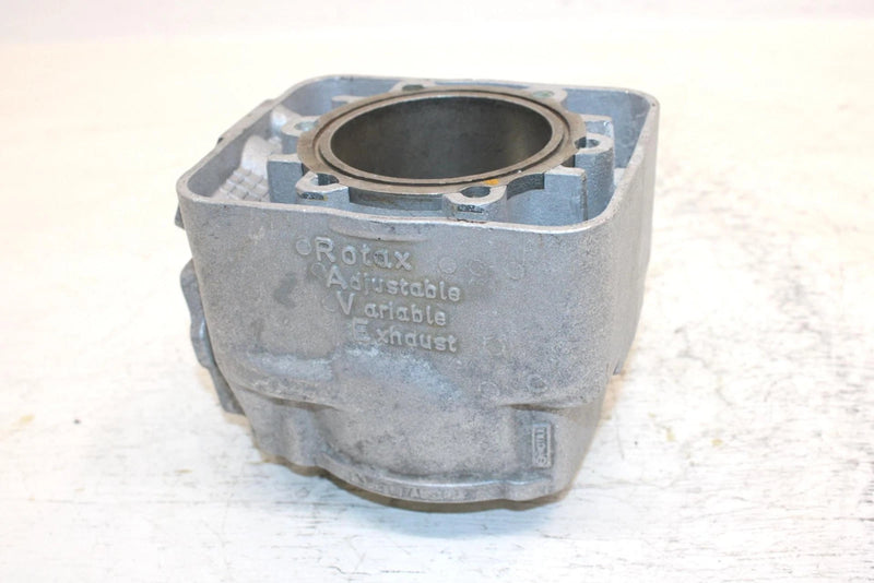 1996 Ski-doo Formula Stx 583 Oem 76mm Bore Cylinder 420923067 SS25