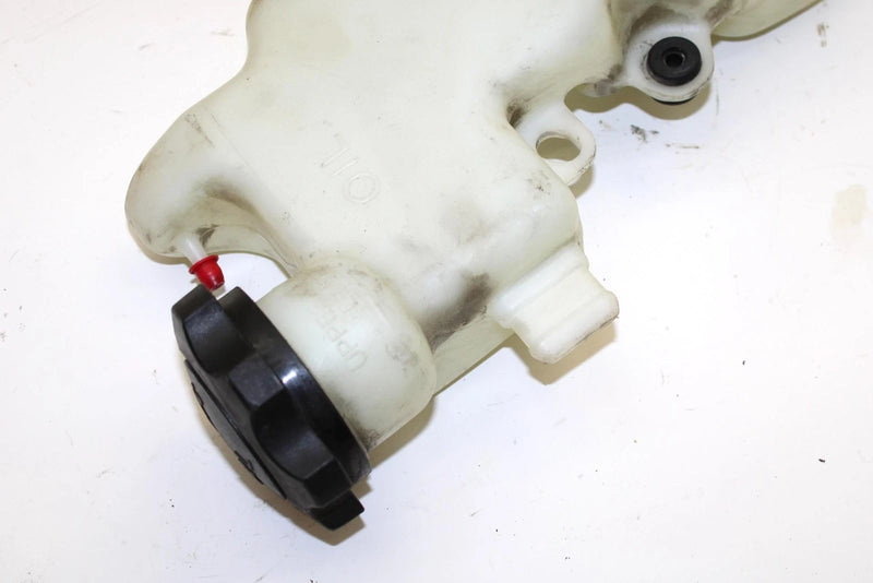 2003 Yamaha Sx Viper Oem Oil Tank Bottle Reservoir 8EK-21751-00-00 B343