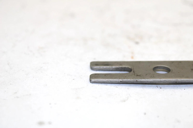 1995 Arctic Cat Monte Carlo 640 Oem Front Storage Catch Shim 0673-429 JA1