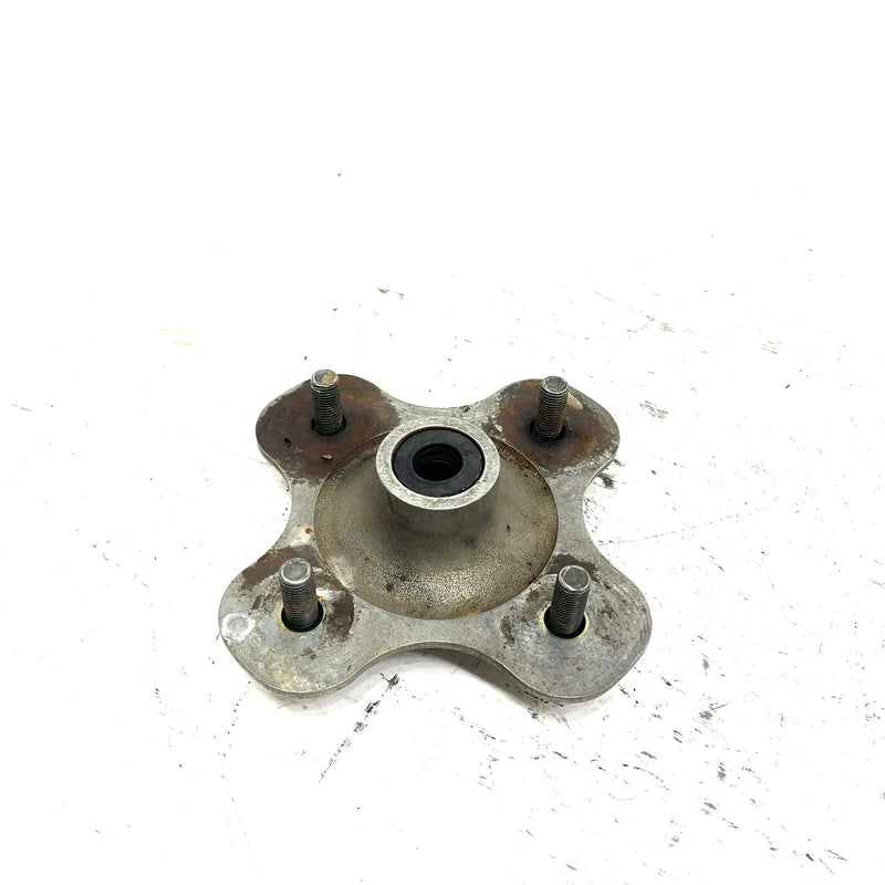 02 Yamaha Big Bear 400 YFM400 OEM Rear Right Wheel Hub 5FU-F5377-11-00 AY52