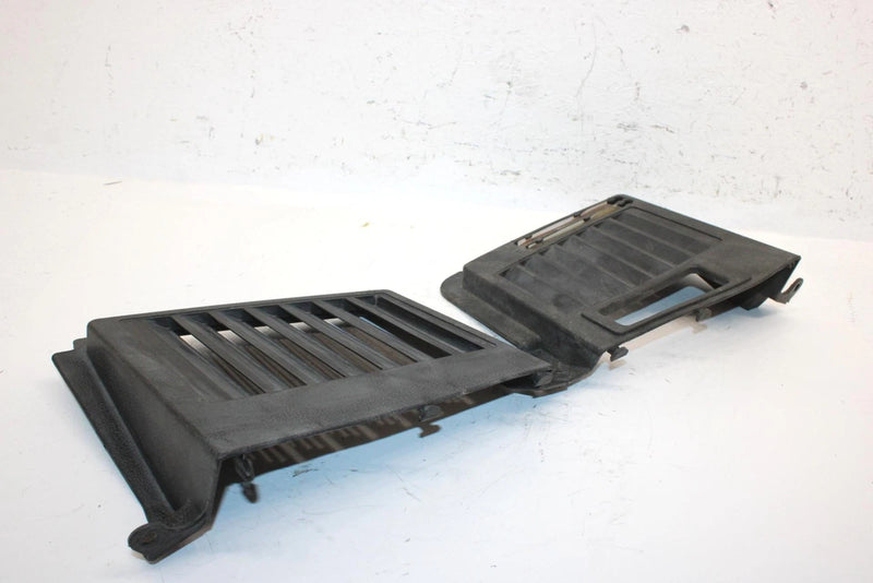 1988 Yamaha Phazer Oem Side Louver Set 8X9-77132-00-00 8X9-77131-00-00 SY26