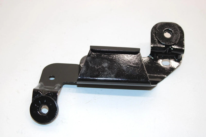 92 Suzuki Quadrunner 230 Lt230e  Oem Side Panel Bracket 63113-35B01 AS2