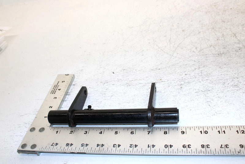 1994 Polaris Classic Touring Oem Rear Suspension Pivot W/Shaft  1540721-067 SP55