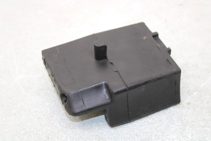 2000 Yamaha  Grizzly Oem Engine Mount Spacer 4WV-15327-00-00 AY35
