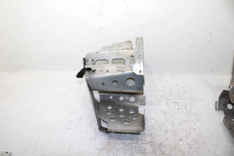2003 Polaris 800 Xc Sp Edge Oem Footrest Set 5247205 SP35