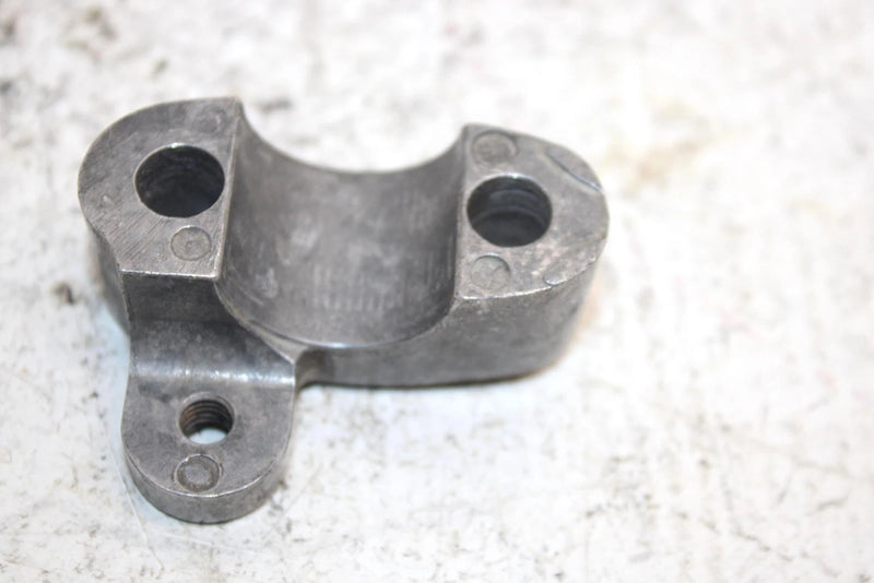 1998 HondaForemanFourtraxOemHandlebarsUpper Handle Holder Set 53121-HC3-000 AH35