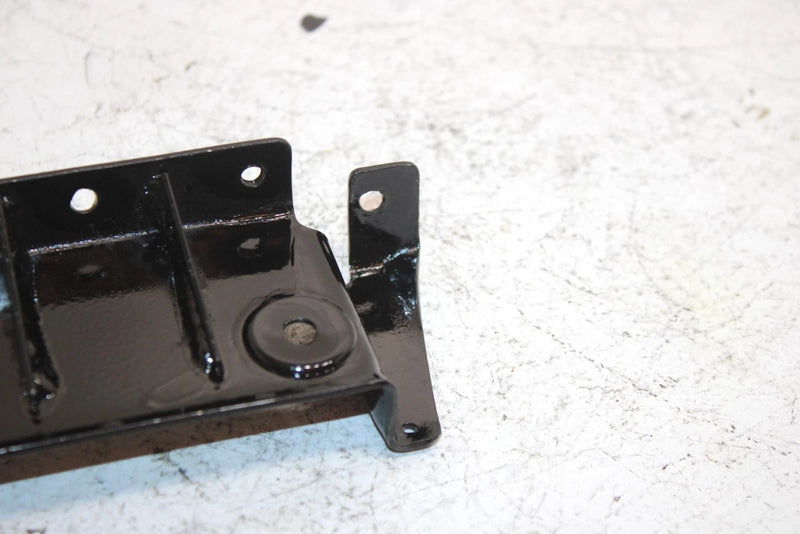 92 Polaris Trail Deluxe Oem Gas Tank Bracket 1011773-067 SP24