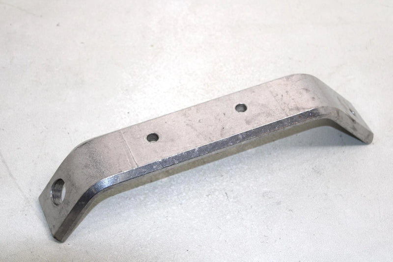 95 Polaris Xlt Oem Right Engine Mount 5240796 Q4027