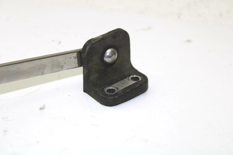 96 Yamaha Wave Raider 760 OEM Engine Hatch Support GH1-62891-01-00 JY1 