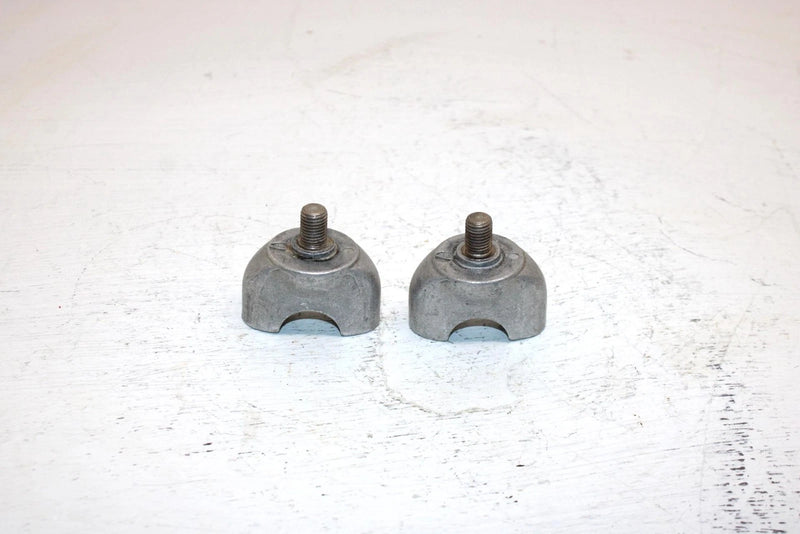 1983 Honda Atc 110 A Oem Lower Handlebar Mount Pair 53130-HB9-000 AHS