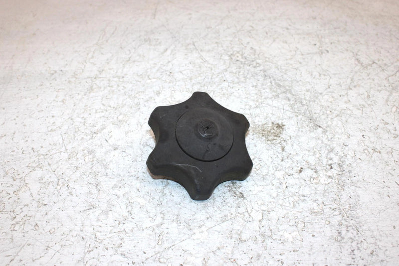 2006 John Deere  Buck 650 Oem Fuel Gas Cap 709000059 AJ0