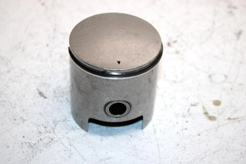 85 Polaris Ss Oem Piston 3083159 SP142