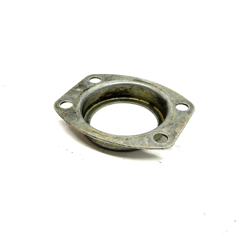 02 Yamaha Big Bear 400 YFM400F 4x4 OEM Rear Axle Retainer 4XE-G6513-00-00 AY52