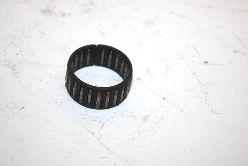 21 Can-am OutlanderMax450 4x4 Dps Oem Transmission NeedleBearing 420632070 Q3402