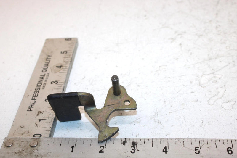 2005 Arctic Cat Atv 650 Oem Seat Latch Lever 1506-156 AA27