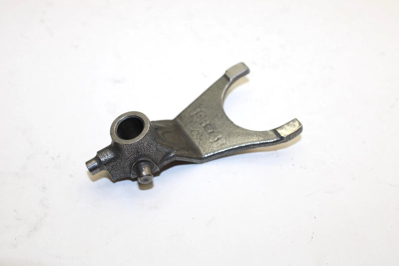 Suzuki  OEM Tranny Trans Transmission Shift Fork No.4 25241-19B00 Q1878
