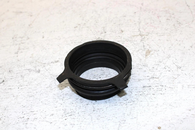 1990 Yamaha Phazer Ii LE Oem Air Cleaner Joint 8V0-14453-00-00 Q5601