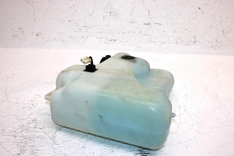 1994 Yamaha Vmax 600 Oem Oil Tank Assembly 3E1-85720-15-00 8AB-21751-01-00 SY25