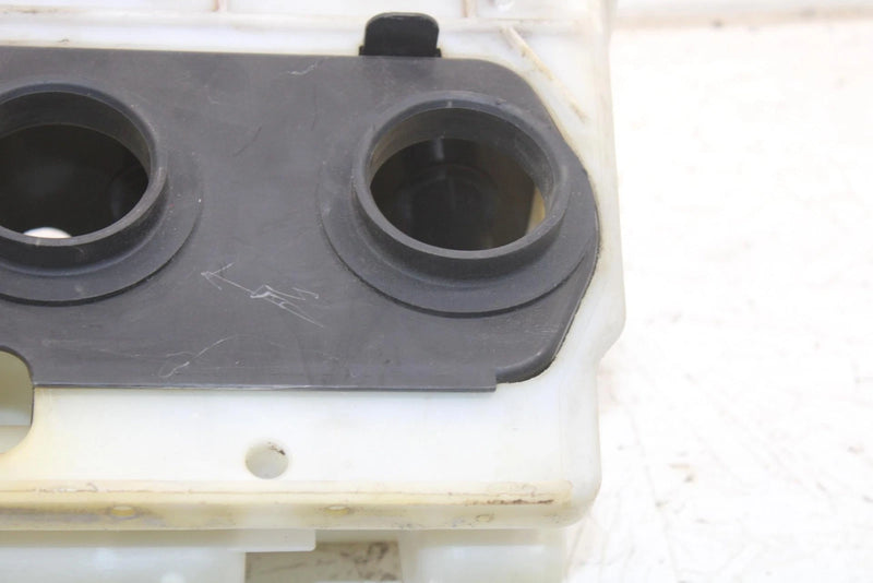2001 Polaris Xc Sp 600 Oem Airbox/Oil Tank 1253336 SP188