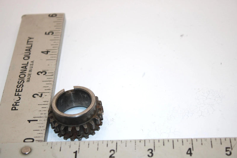85 Suzuki Quadrunner 250 Lt250ef  Oem Lower Cam Chain Sprocket 12731-38200 AS14