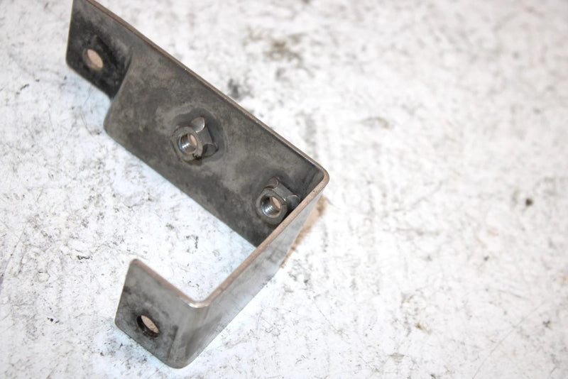1993 Yamaha Waverunner 650 Oem Steering Cable Bracket FJ0-61467-30-00 JY23