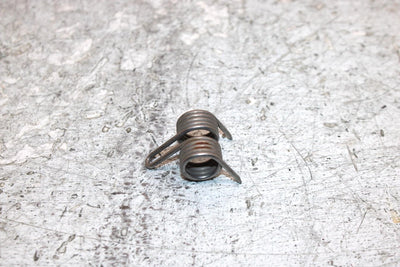 2006 Polaris Sportsman 500 Oem Passenger Seat Spring 7041623 AP186