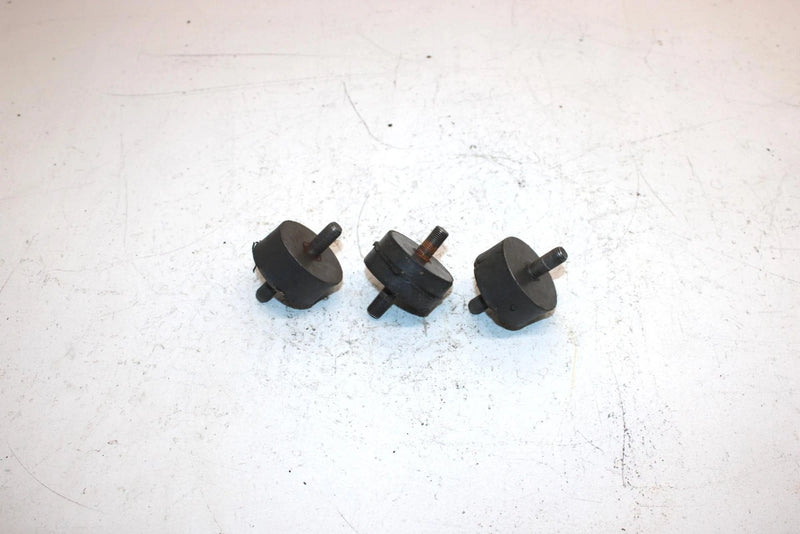 1995 Polaris 300 Oem Motor Mount Dampner Set 3110028 3022067 Q3994