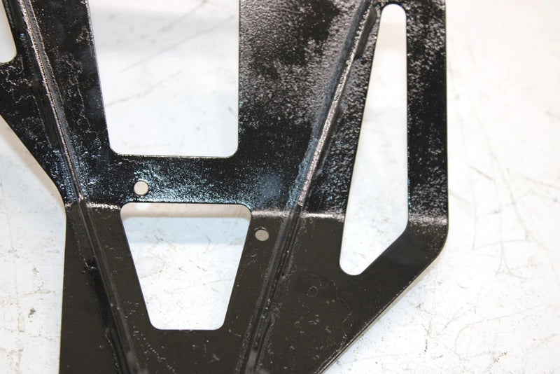 00 Polaris Xc Sp 600 Oem Resonator Chassis Bracket 1260882-029 1261025-029 SP140
