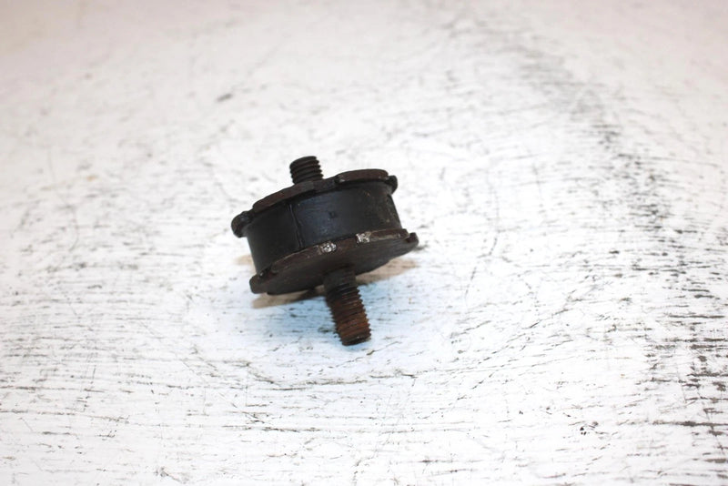 2002 Ski-doo Mxz 800 Adrenaline Oem Engine Mount Dampner 570128700 SS21
