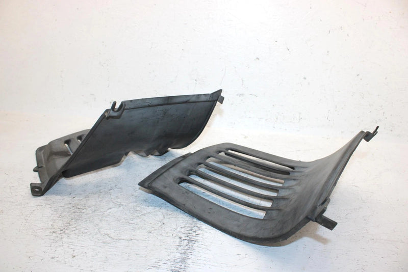 1995 Yamaha Vmax 600 Oem Side Louver Set 89A-77131-01-00 SY11