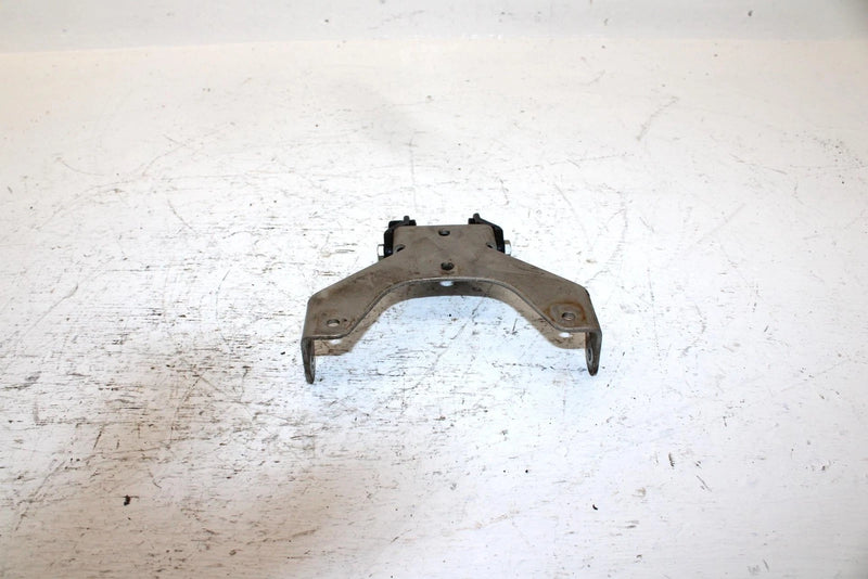 2002 Sea-doo Gti Le Oem Front Hood Pivot 269500704 JS30