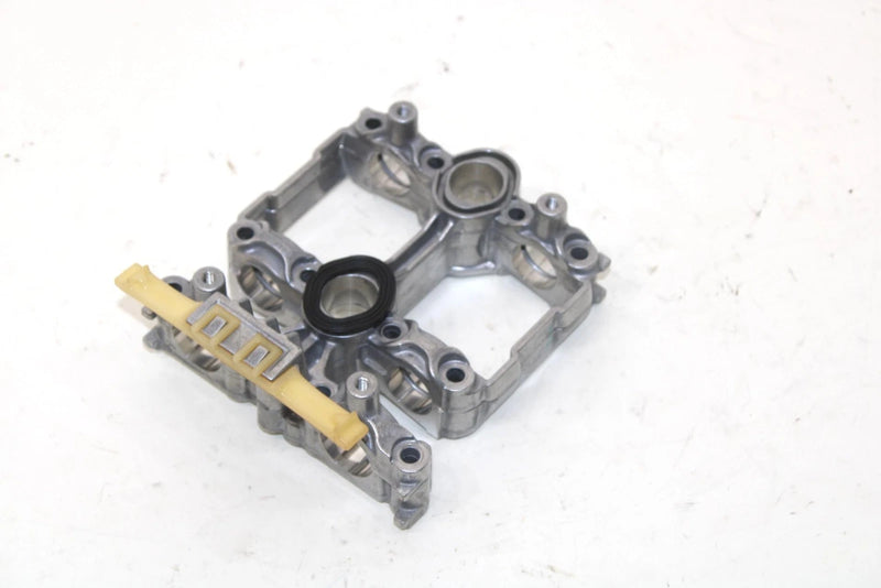 2013 Ski-doo Mxz 600 Oem Camshaft Housing 420911035 SS64