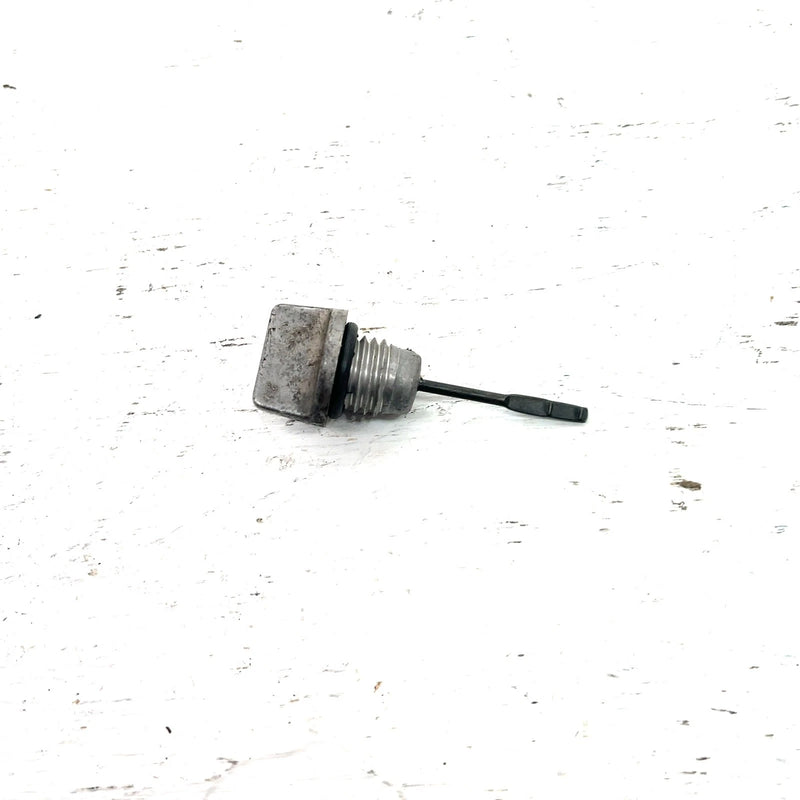 98 Honda Foreman 400 TRX400FW 4x4 OEM Oil Dipstick 15650-HM7-000 AH92