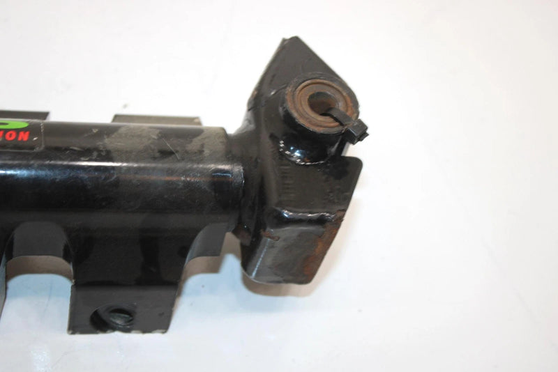 05 Arctic Cat T660 Turbo Touring Oem Right Steering Knuckle 0703-648 SAS6
