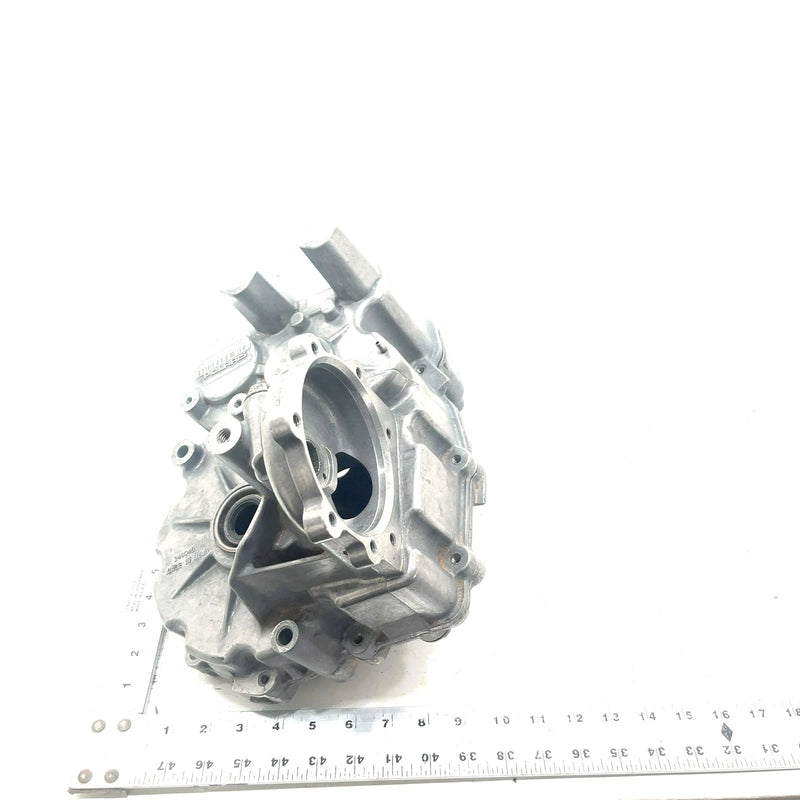 99-02 Polaris Xplorer 400 OEM Transmission Case Assembly 3234036 AP240