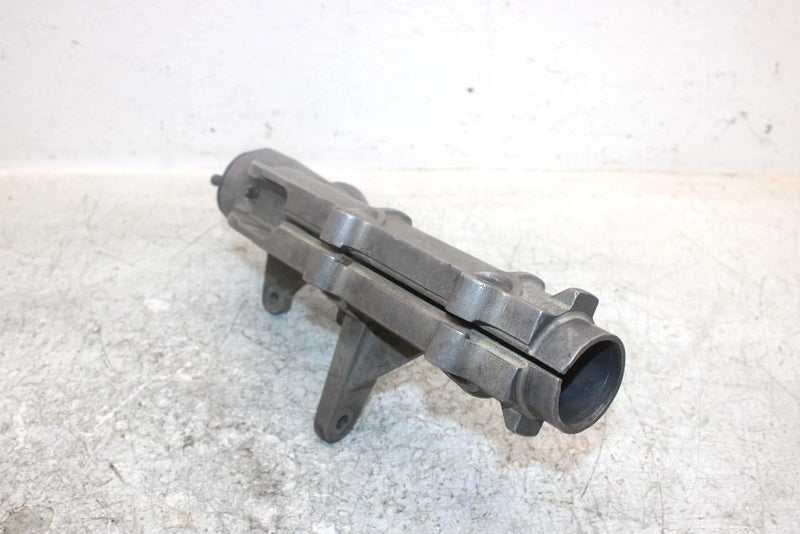 2004 Polaris Trail Boss 330 Oem Right Strut Spindle 5131040 AP117