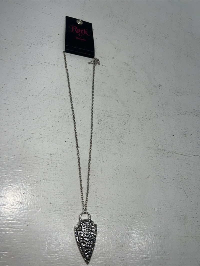 New Women’s Rock 47 Silver Chain Rectangle Necklace. NC2403R47 A-87