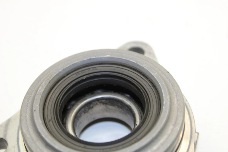 07 Yamaha Phazer Oem Chain Case Lower Bearing Housing 8GC-47633-00-00 Q1556