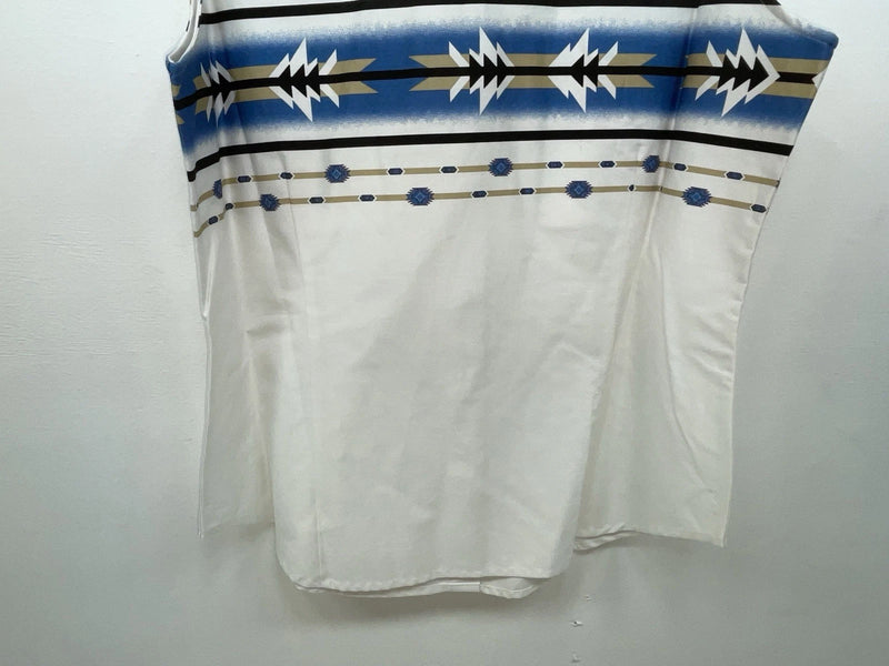 New Women’s White Aztec Cumberland Outfitters Cut Off Button Up Shirt M 3B-51